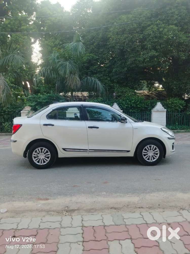 Maruti Suzuki Swift Dzire Vdi Abs, 2018, Diesel