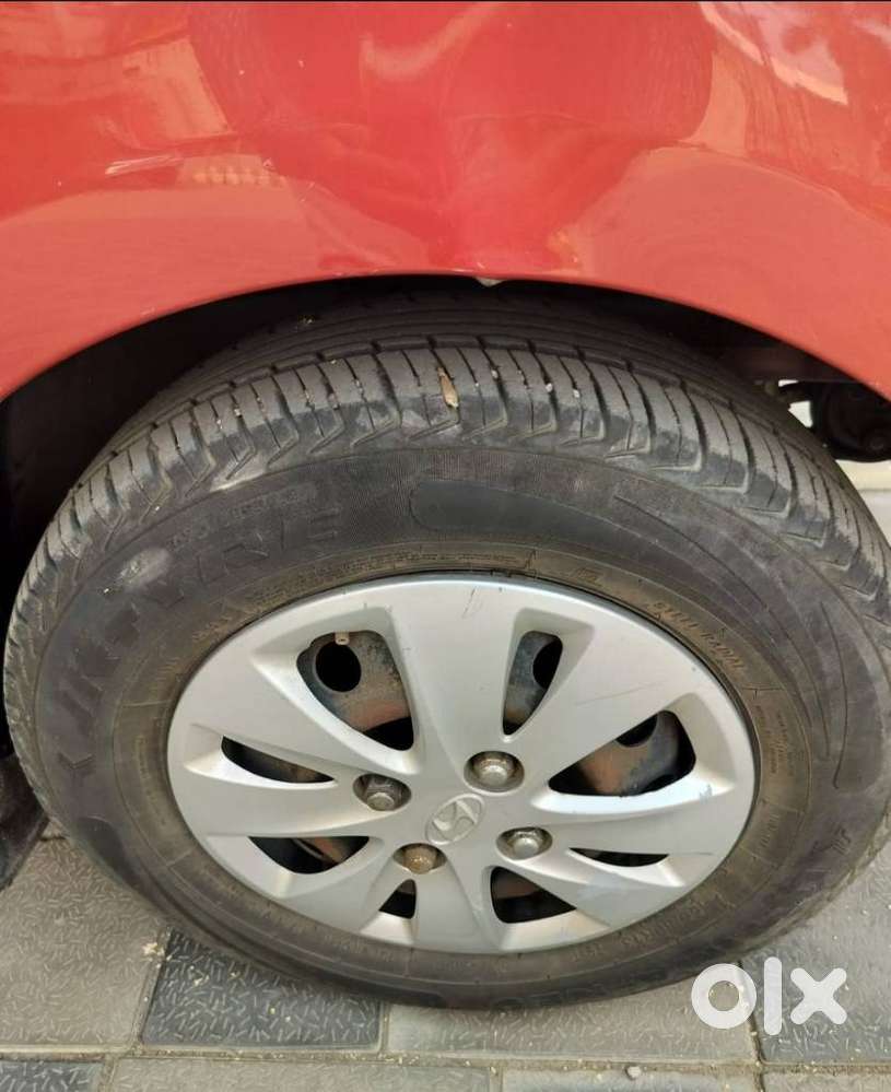Hyundai I10 Sportz At, 2011, Petrol