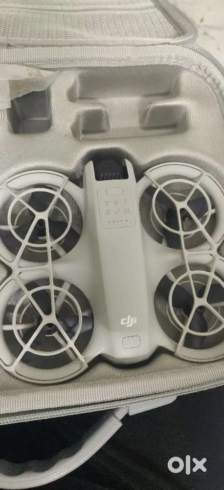 DJI NEO FLY MORE Drone COMBO IN MINT CONDITION