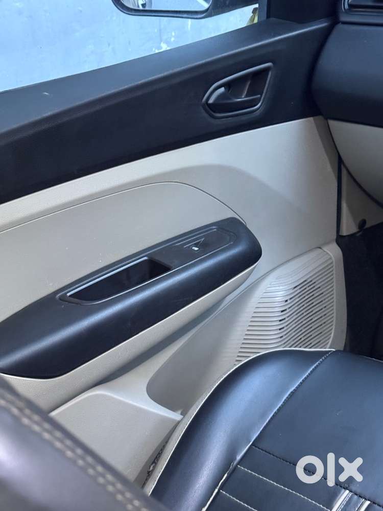 2022 Renault Triber Petrol Manual