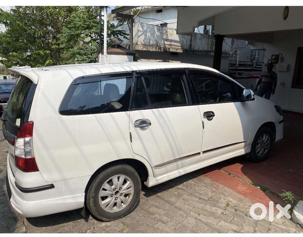 Toyota Innova 2.5 V 7 Str, 2015, Diesel