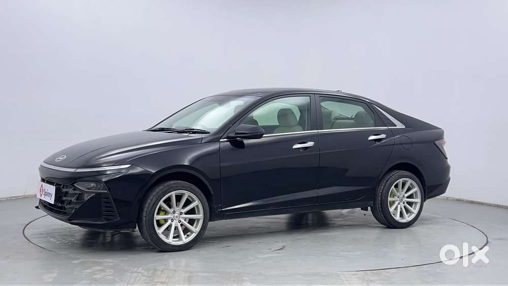 Hyundai Verna 1.5 Sx (o) Petrol Mt, 2023, Petrol