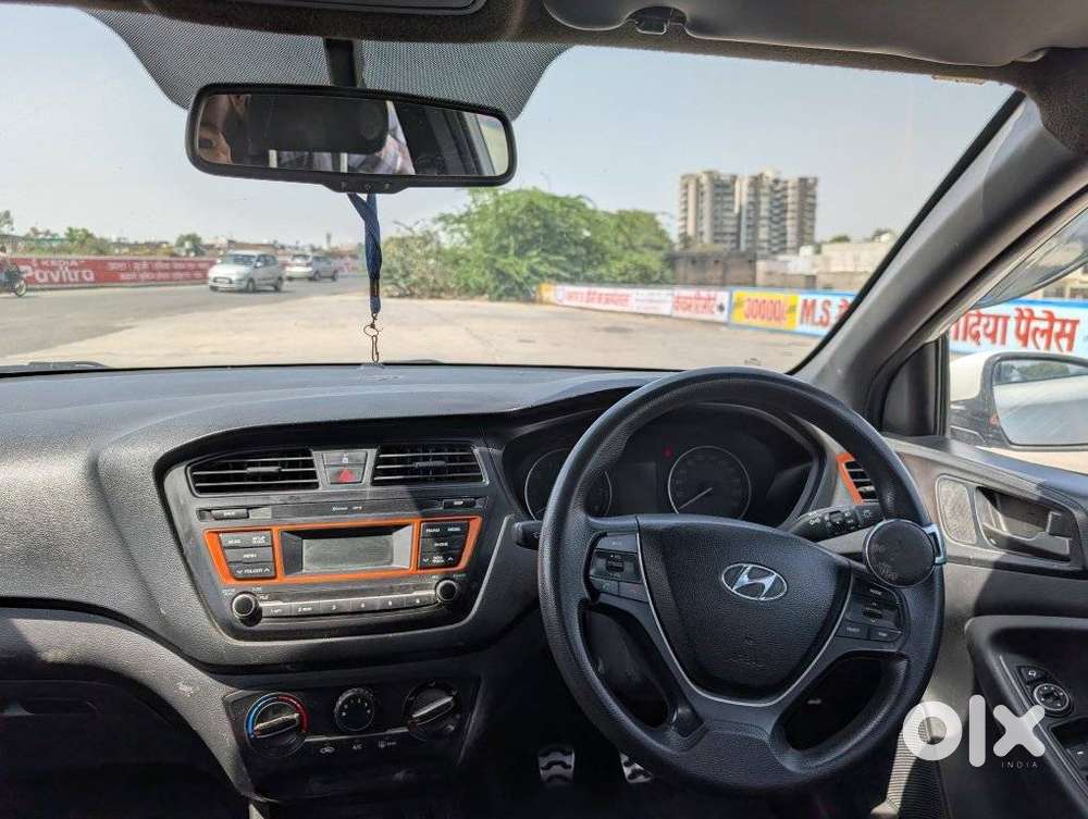 Hyundai I20 Sportz 1.2 Vtvt, 2017, Petrol