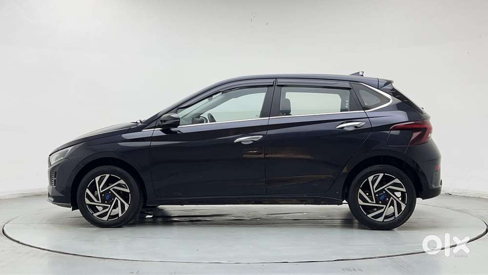 Hyundai New I20 1.2 Asta (o) Ivt, 2023, Petrol