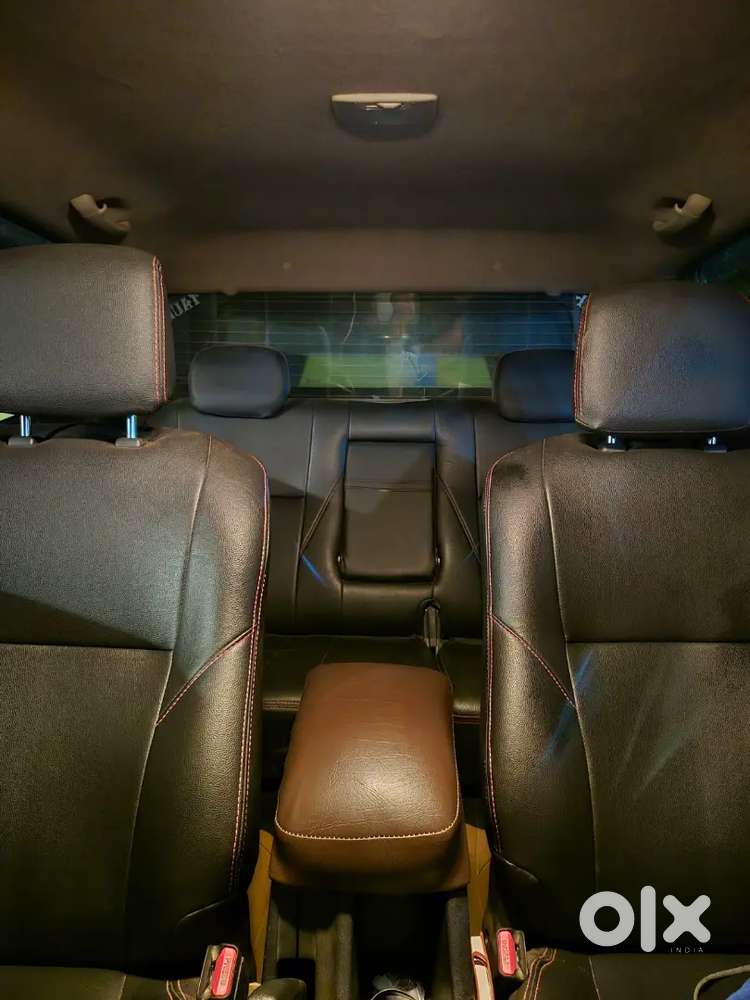 Isuzu D-max V-cross 2024 Diesel 80000 Km Driven