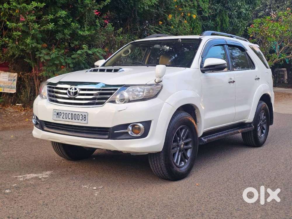 Toyota Fortuner 3.0 4x4 Manual, 2012, Diesel