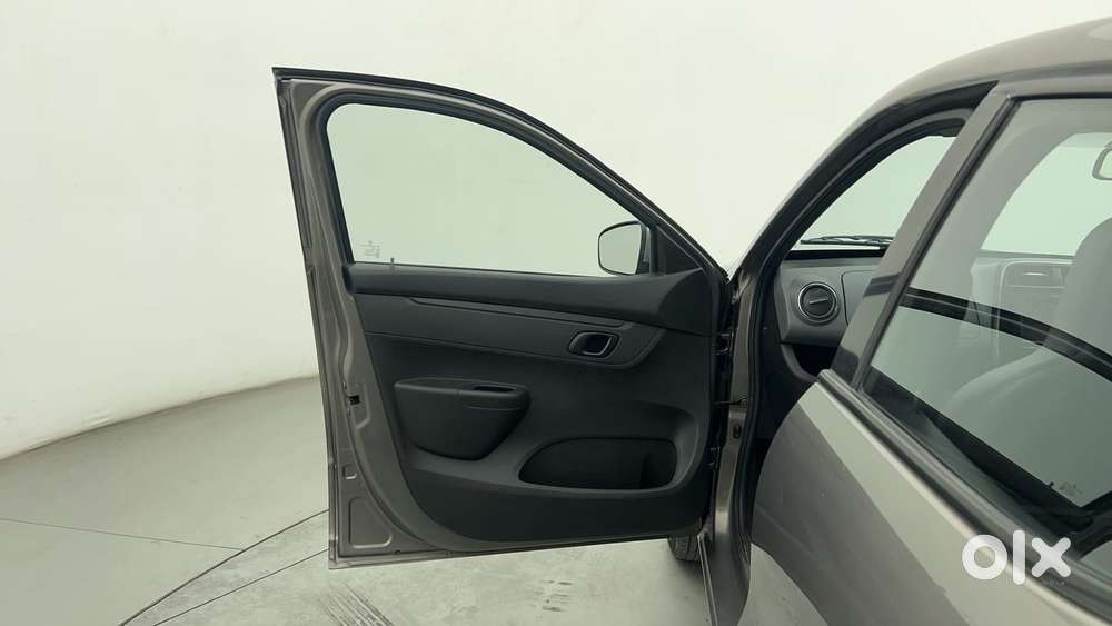 Renault Kwid 1.0 Rxt Amt, 2017, Petrol