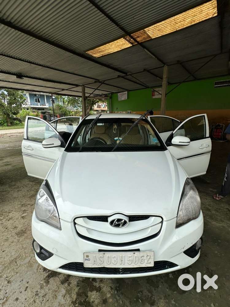 Hyundai Verna Petrol 2010