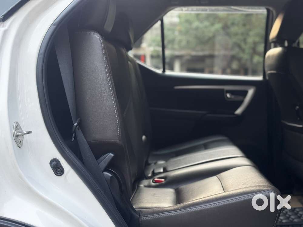 Toyota Fortuner 4x2 At 2.8 Diesel, 2019, Diesel