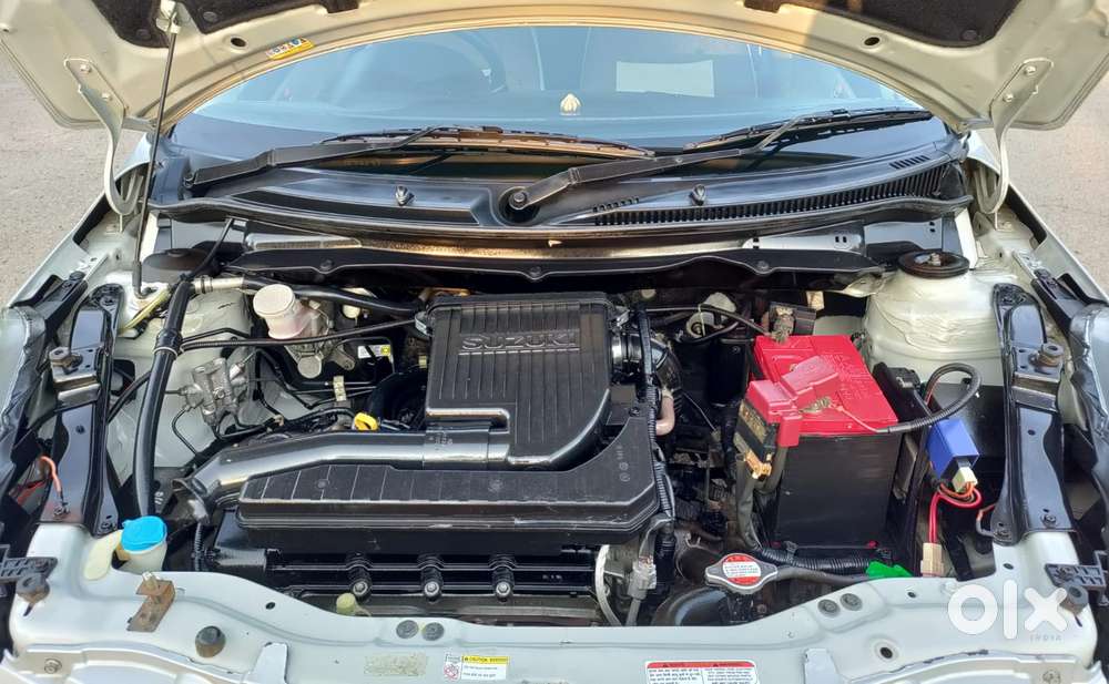 Maruti Suzuki Swift Dzire Vxi Optional, 2016, Petrol
