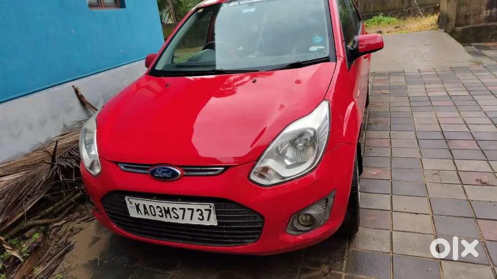 Ford Figo Petrol Zxi 2013