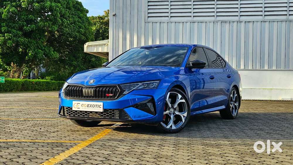 Skoda Octavia 2.0 Vrs 230, 2025, Petrol