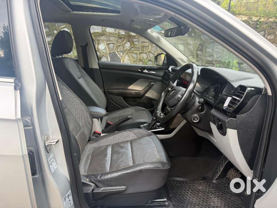 Skoda Kushaq 1.0 Tsi Style At, 2022, Petrol