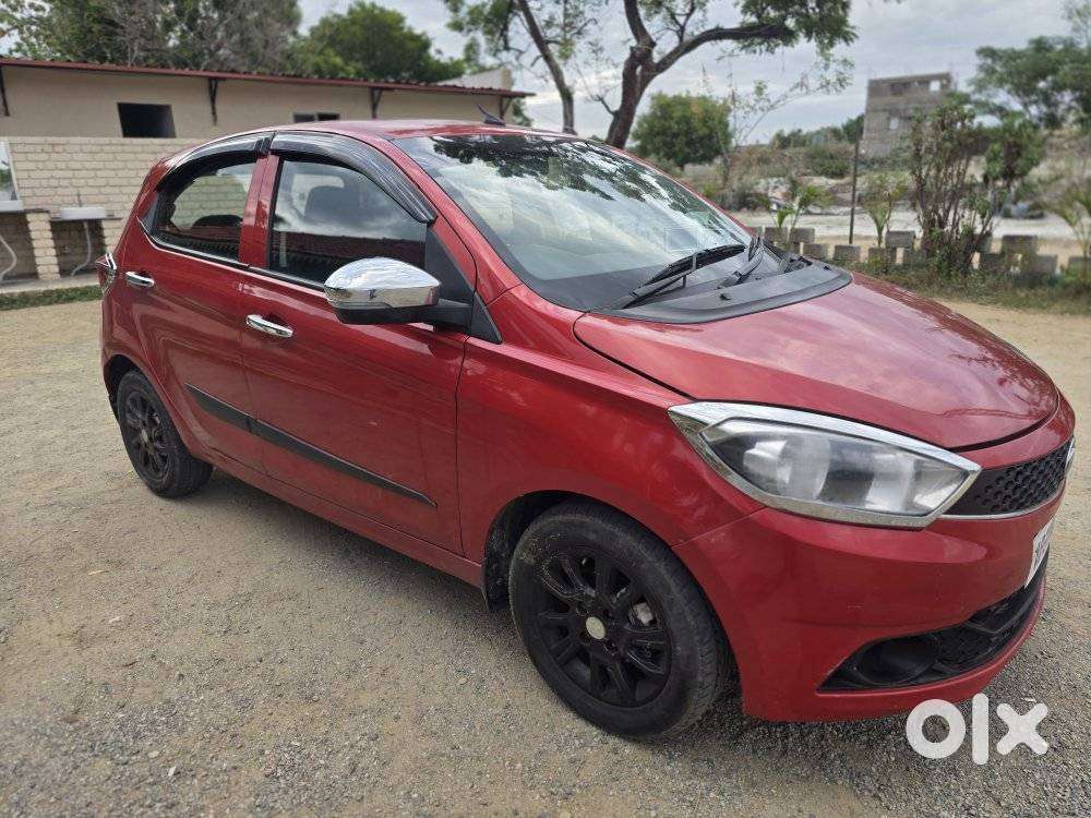 Tata Tiago 1.2 Revotron Xz, 2016, Petrol