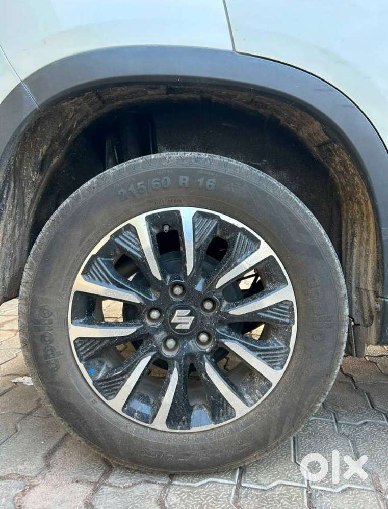 Maruti Suzuki Vitara Brezza Zxi +, 2021