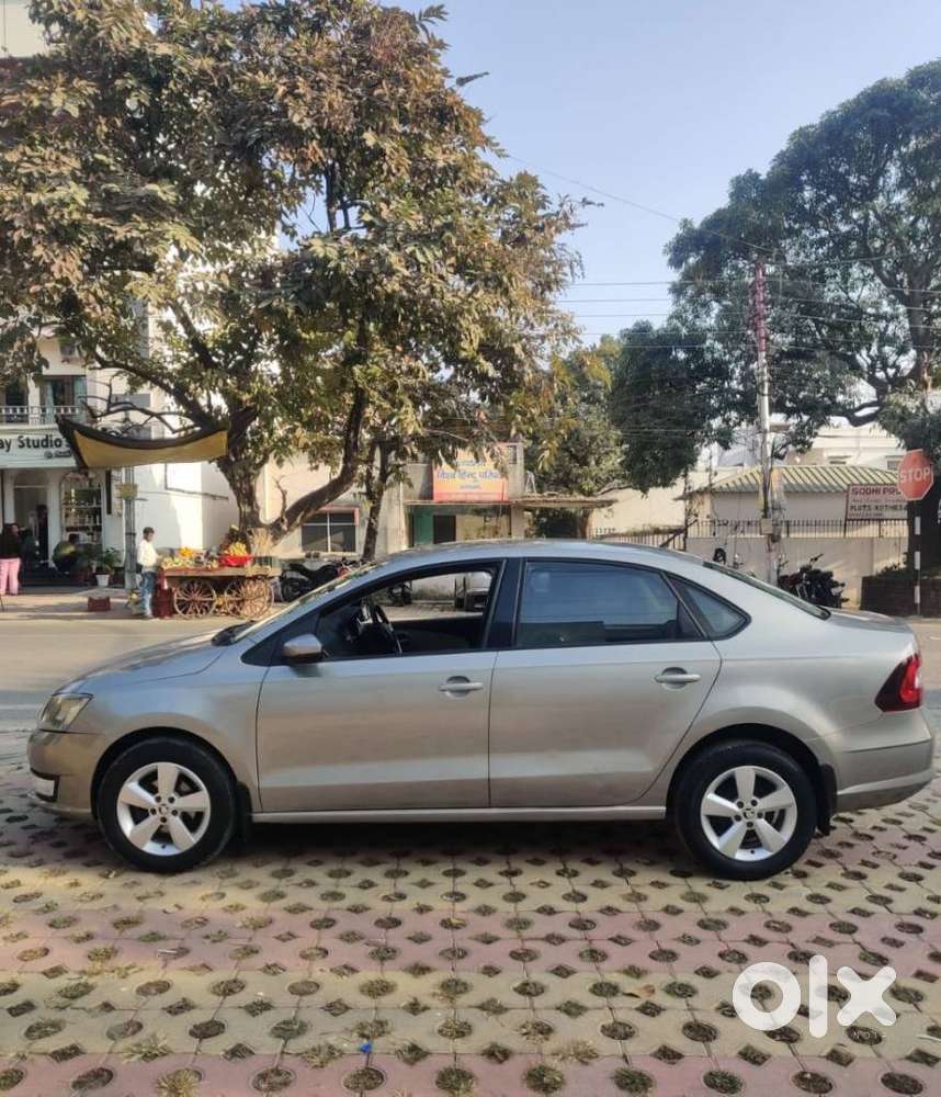 Skoda Rapid 1.6 Mpi Ambition With Alloy Wheel, 2017, Petrol