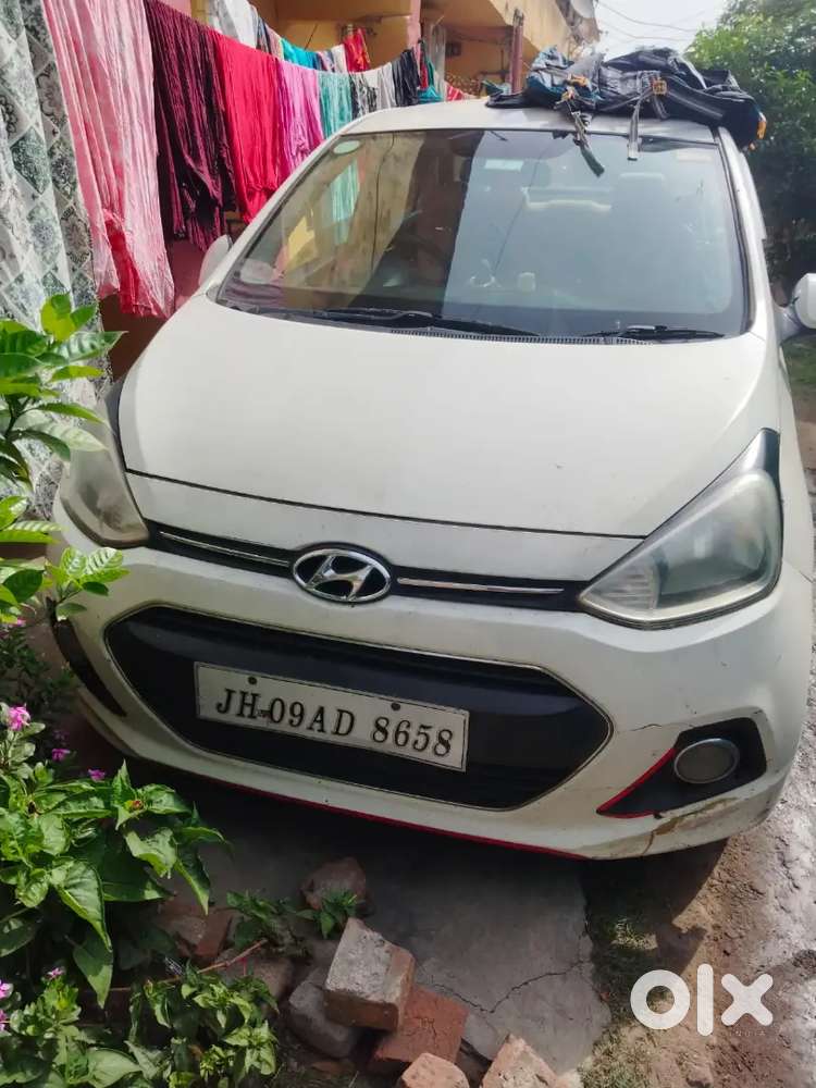 Hyundai Xcent 2016 Diesel 125000 Km Driven (good Condition)