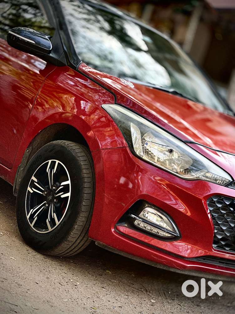 Hyundai I20 Sportz 1.2 Ivt Dual Tone, 2018, Petrol