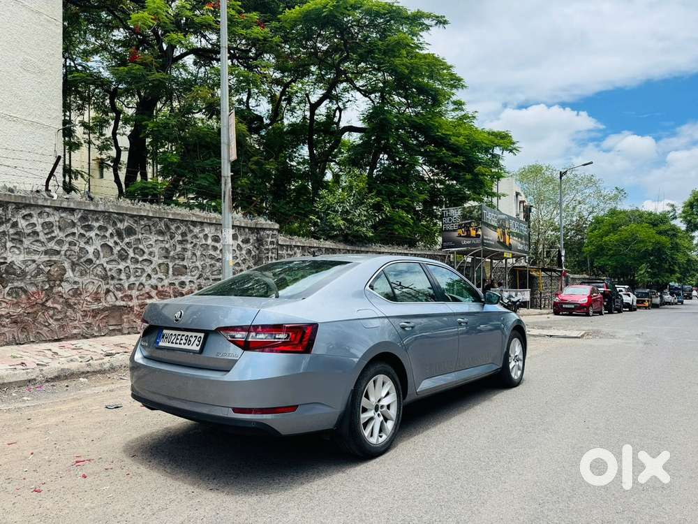 2016 Skoda Superb Petrol