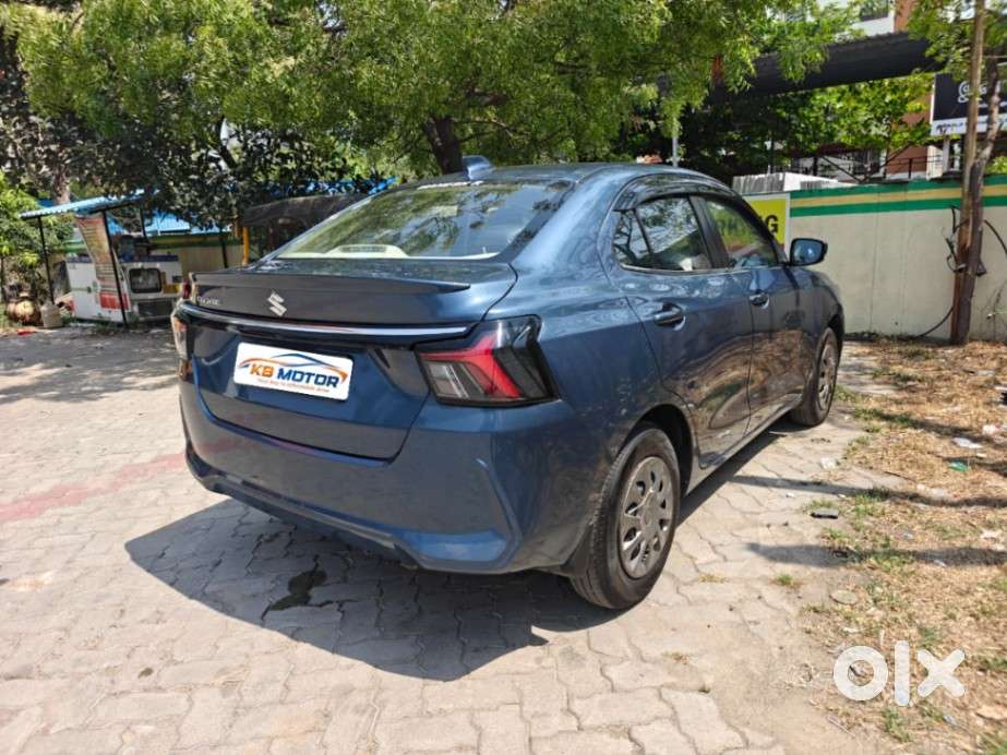 Maruti Suzuki Dzire 1.2 Vxi Cng, 2025, Petrol