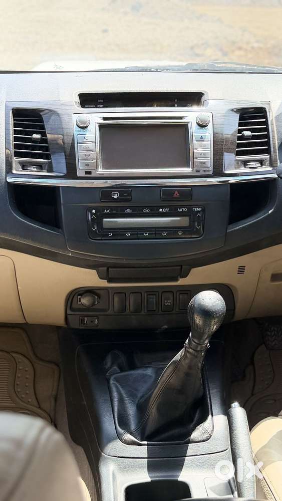 Toyota Fortuner 3.0 4x2 Mt, 2014, Diesel