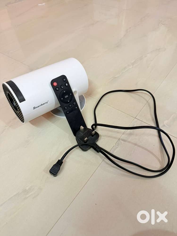 Smartbarry projector