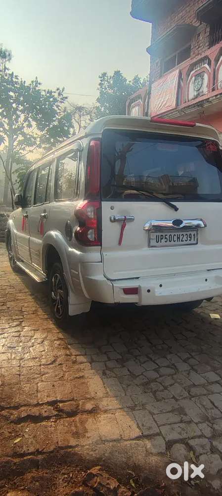 Mahindra Scorpio