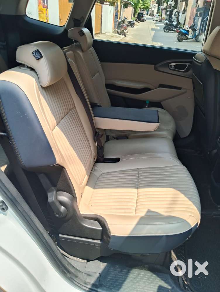 Kia Carens Clavis G1.5 Turbo Dct Htx Plus 7-seater, 2025, Petrol