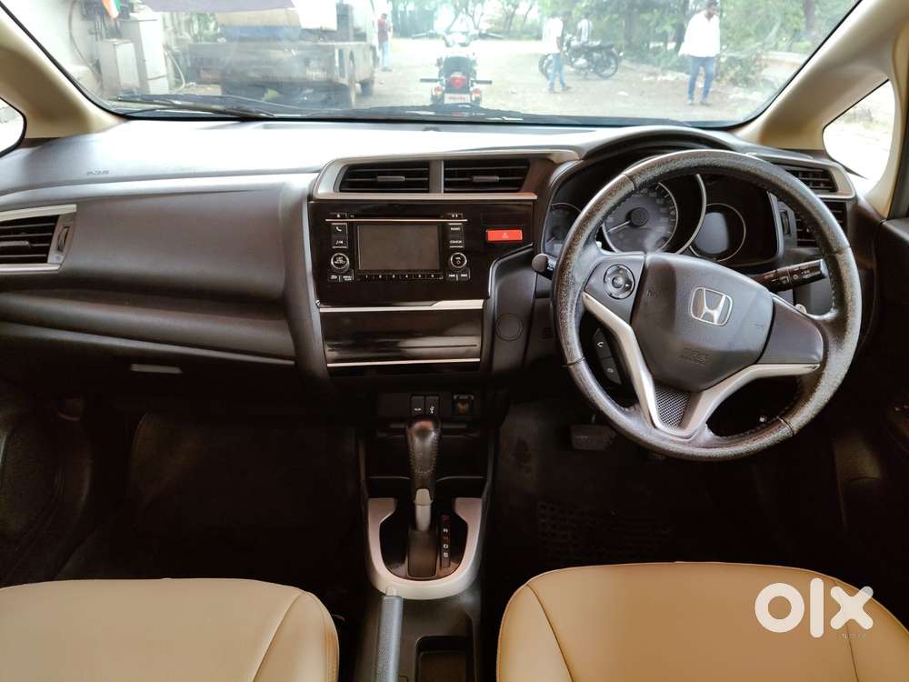 Honda Jazz V Automatic, 2015, Petrol
