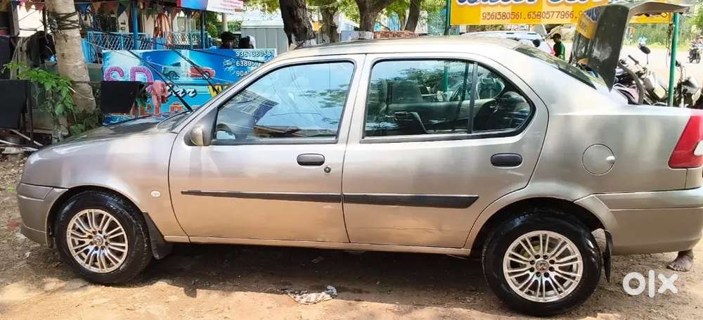 4 Alloy Wheel Display Monitor Clean Interior Best Contusion