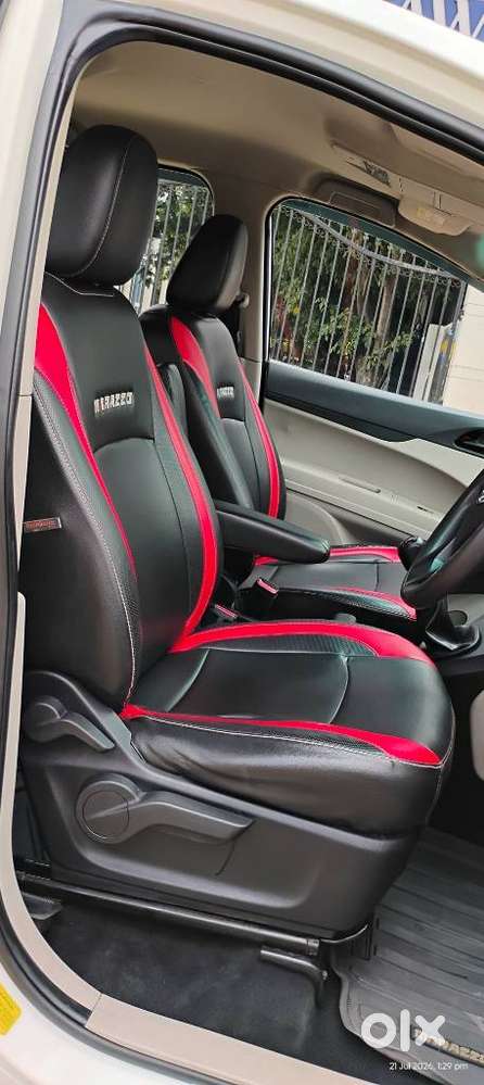 Mahindra Marazzo M4, 2020, Diesel