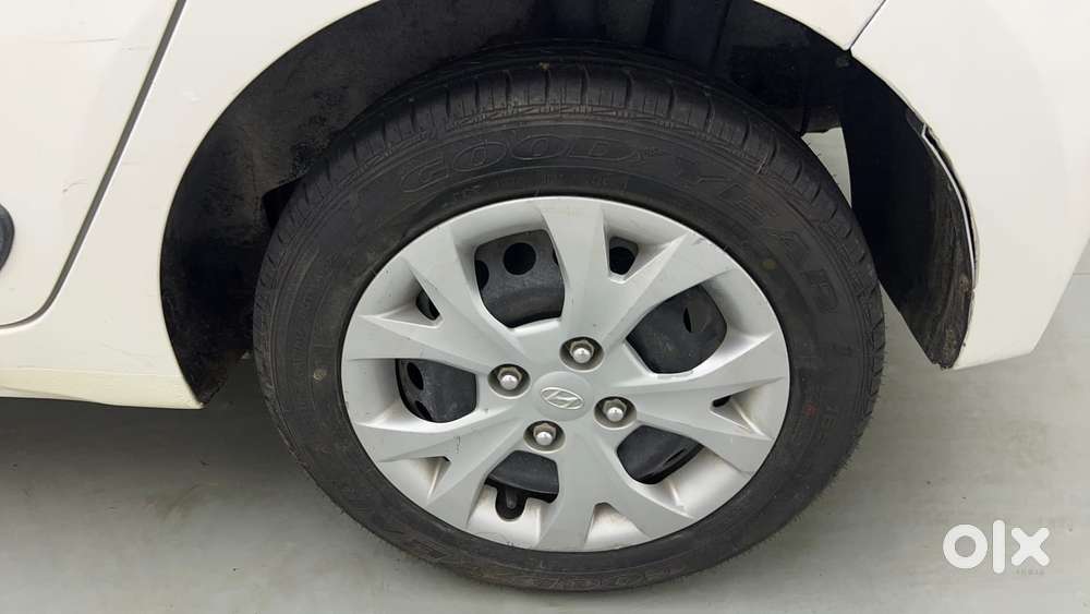 Hyundai Grand I10 1.2 Kappa Sportz, 2015, Petrol