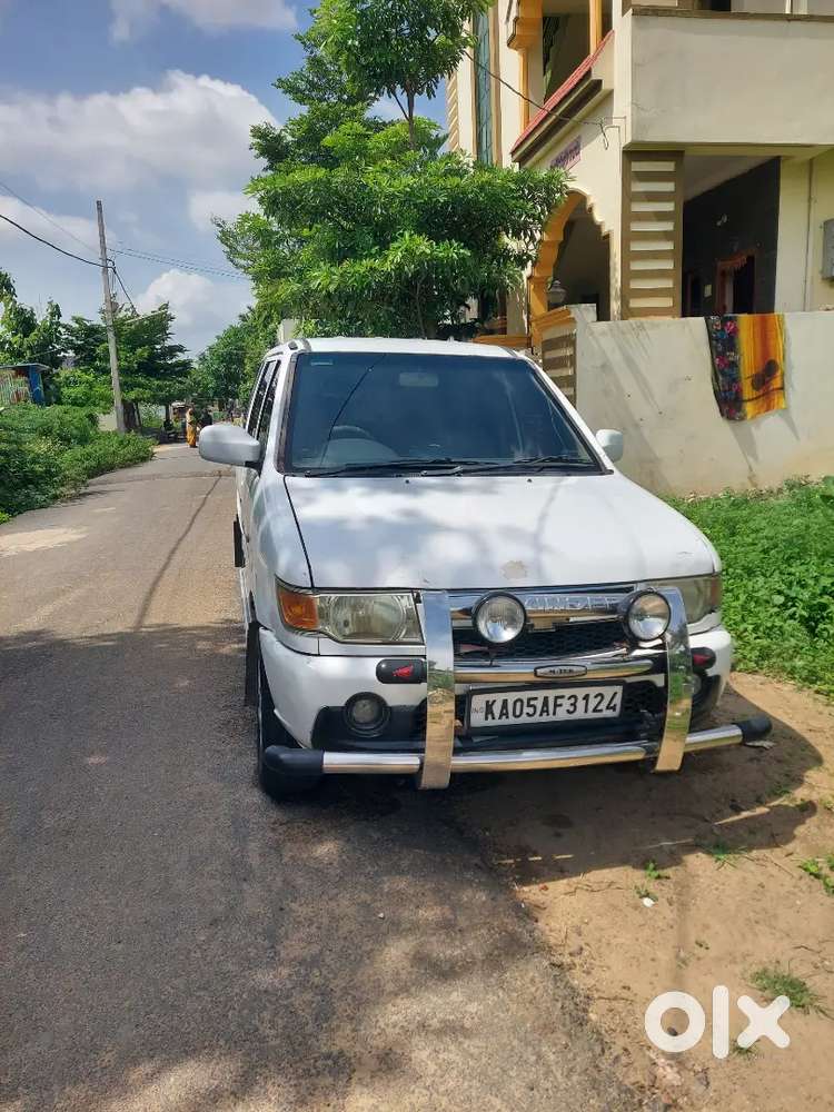 Chevrolet Tavera Neo 2015