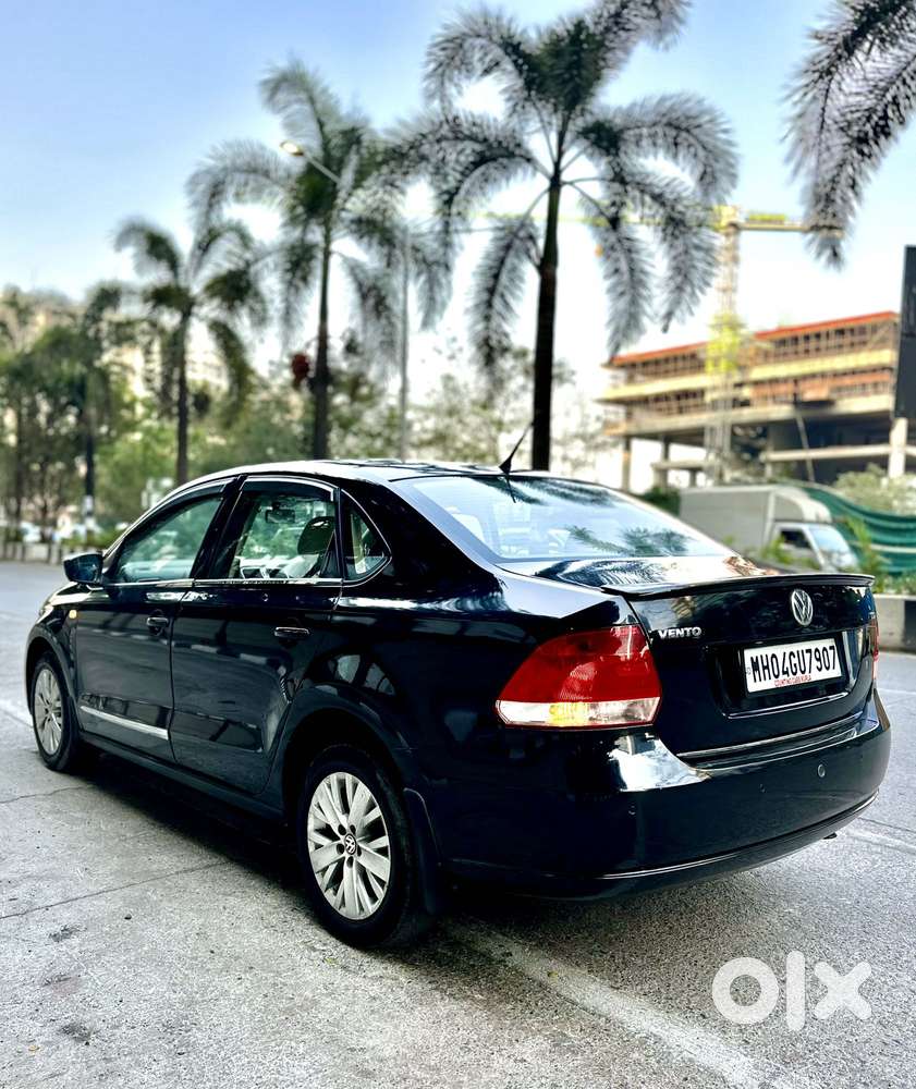 Volkswagen Vento 1.2 Tsi Highline Plus At, 2015, Petrol