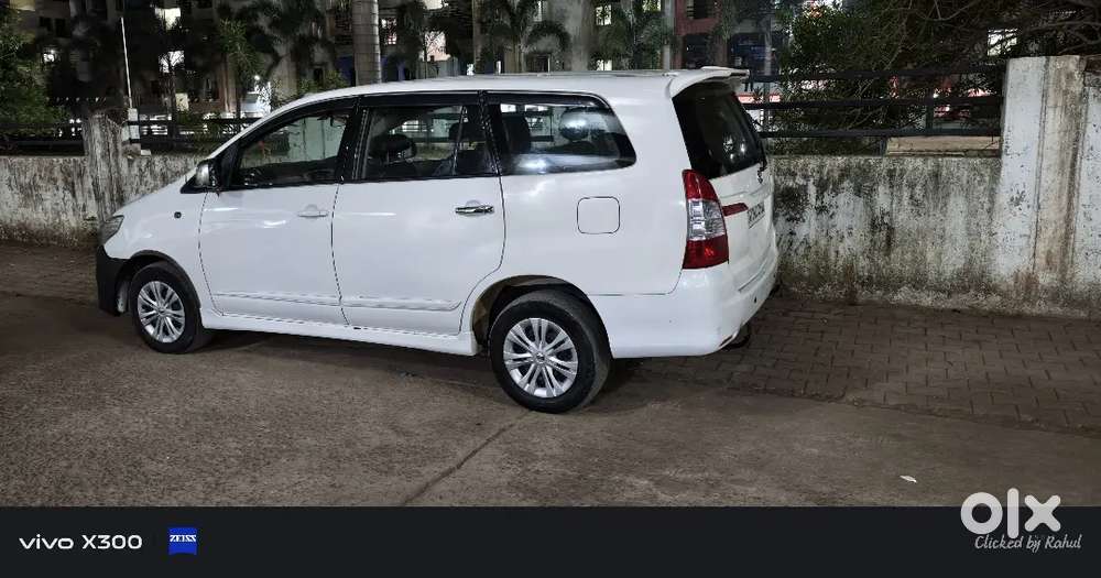 Toyota Innova 2014 Diesel Well Maintained