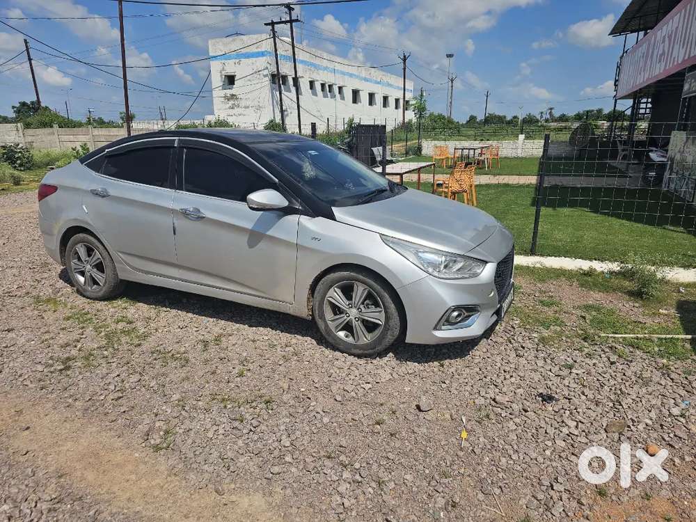Hyundai Verna Fluidic 2015