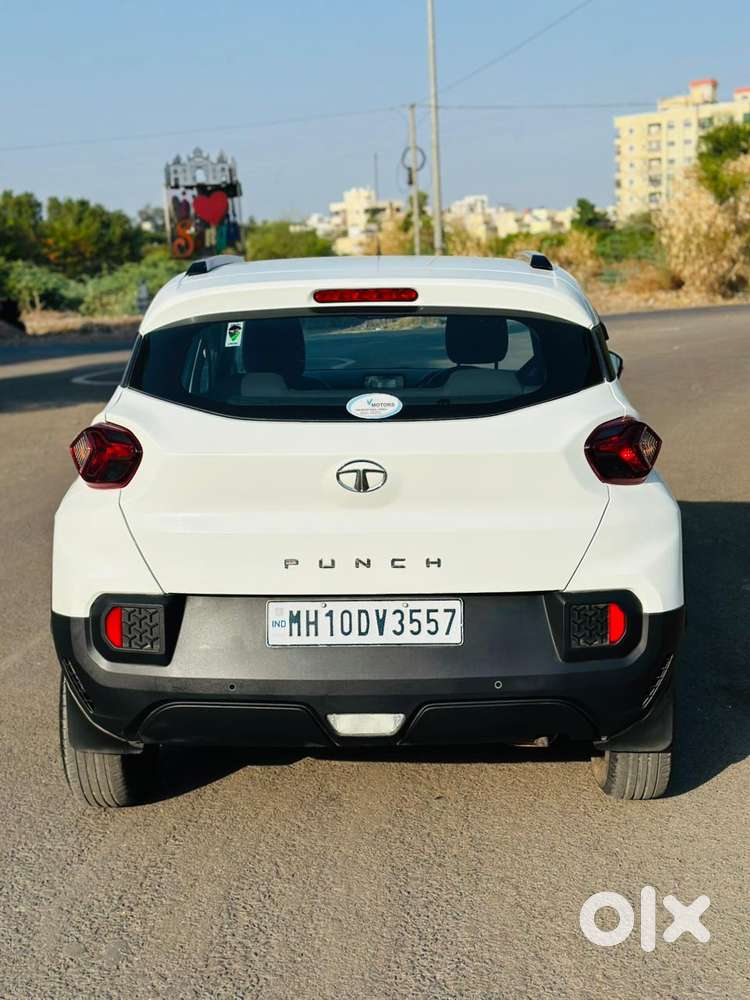 Tata Punch 1.2 Revotron Adventure Rhythm Pack Mt, 2022, Petrol