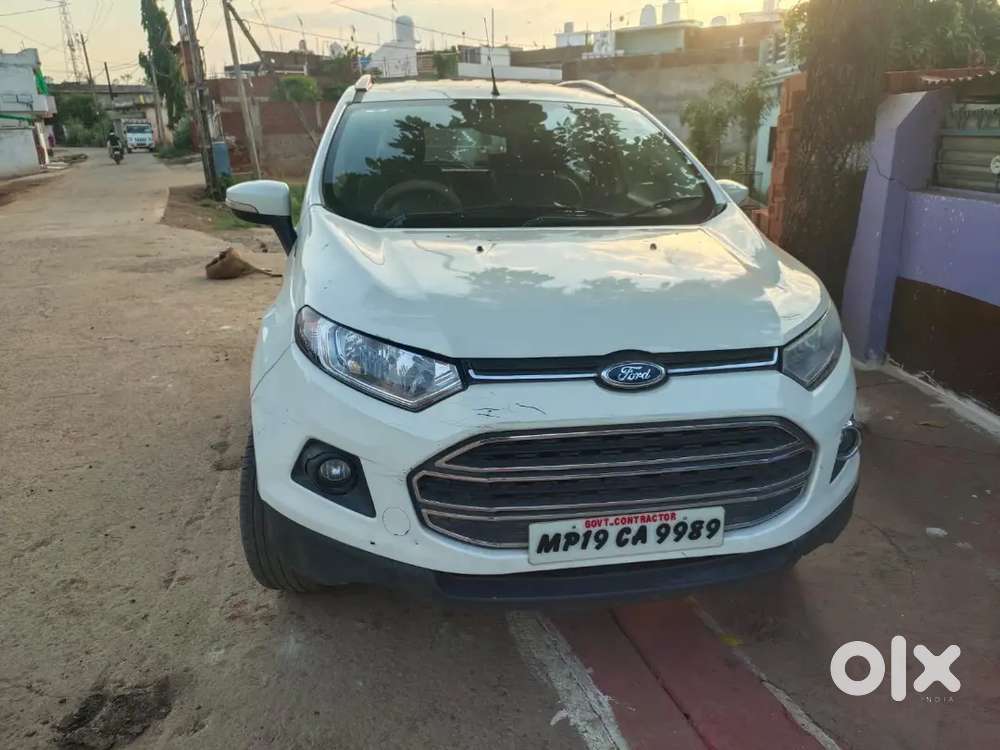 Ford Escort Sport डीज़ल 2014