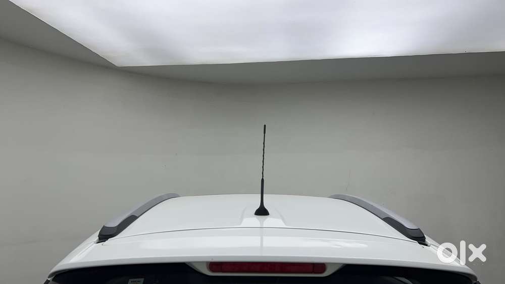 Tata Nexon 1.2 Revotron Xm (s), 2022, Petrol