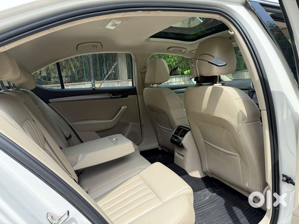 Skoda Superb, 2019, Petrol