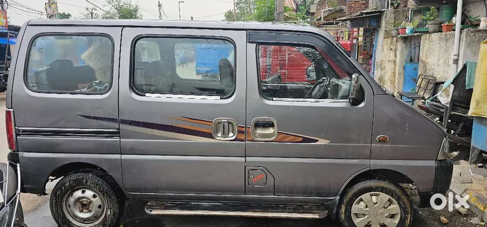 Maruti Suzuki Eeco 2017 Petrol 72734 Km Driven