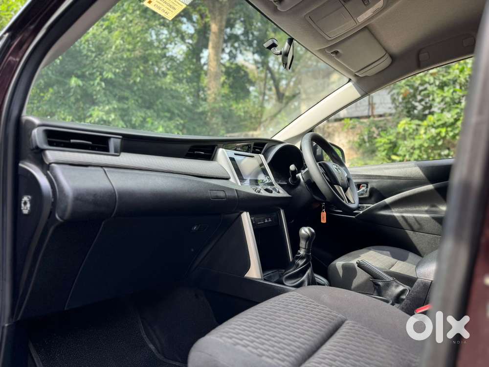Toyota Innova Crysta 2.4 G Mt 7 Str, 2019, Diesel