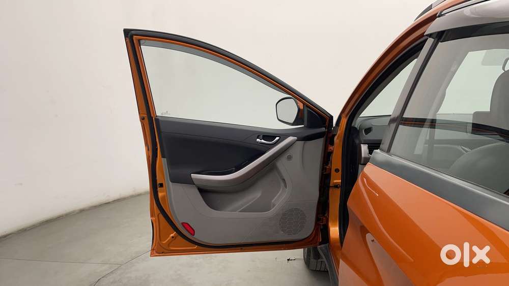 Tata Nexon 1.2 Revotron Xza Plus (l), 2019, Petrol