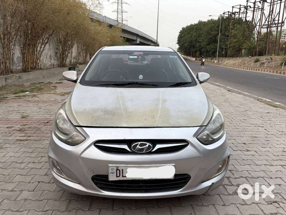 Hyundai Fluidic Verna (2012) 1.4 Vtvt