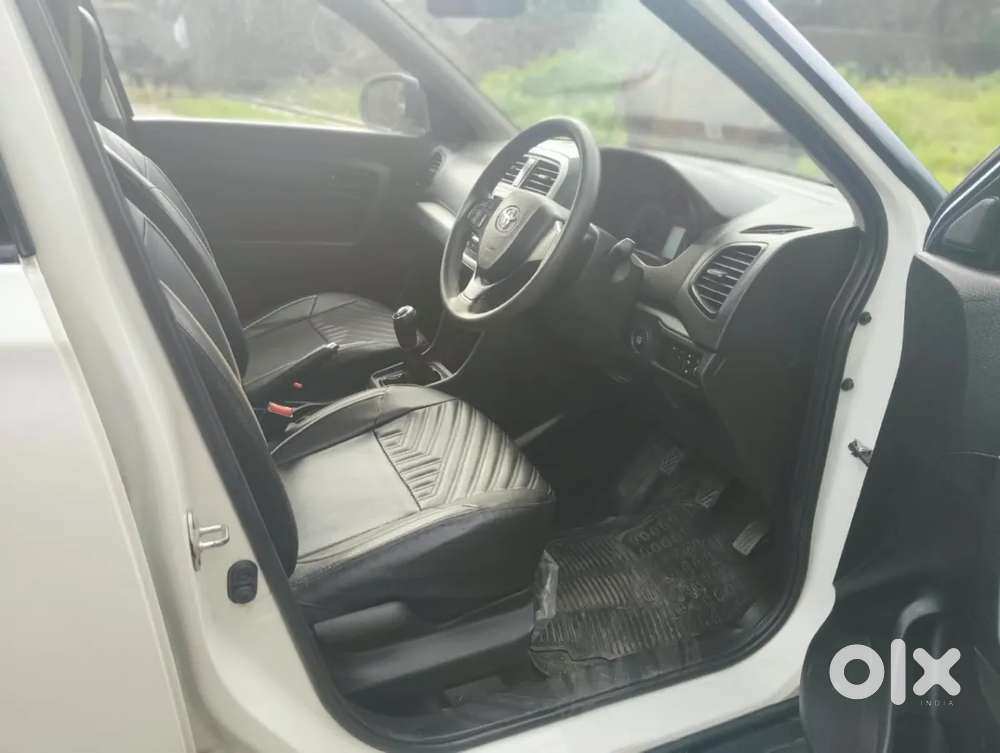 Toyota Urban Cruiser Cruiser Mid, 2022, Petrol