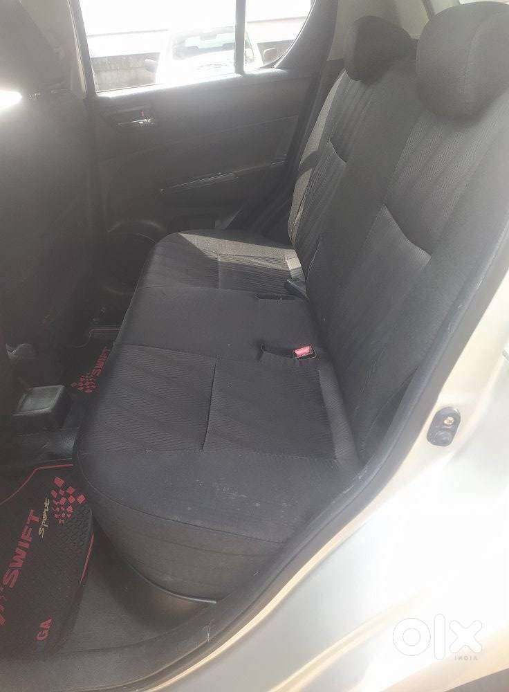 Maruti Suzuki Swift Vxi Optional, 2014, Petrol