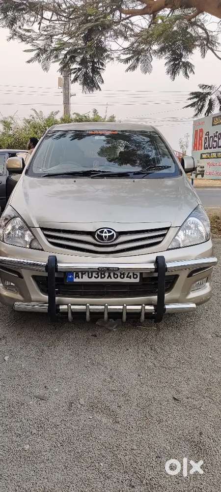 Toyota Innova 2.5 G (m) Diesel 2009 Model, 8-seater, Single Owner