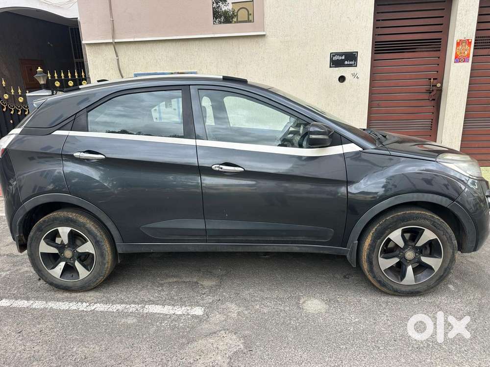 Tata Nexon 1.2 Revotron Xza Plus Dualtone, 2019, Petrol