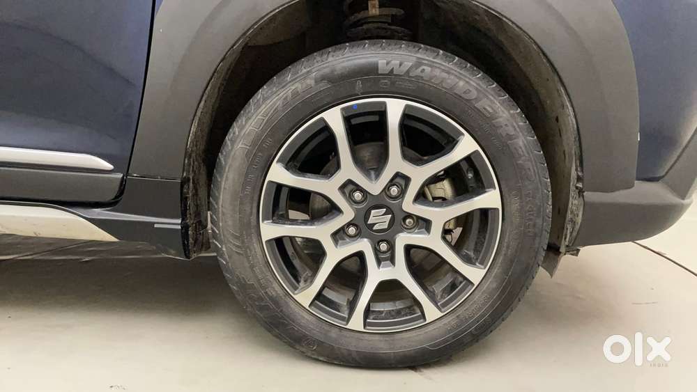 Maruti Suzuki Xl6 1.5 Zeta Mt, 2024, Petrol