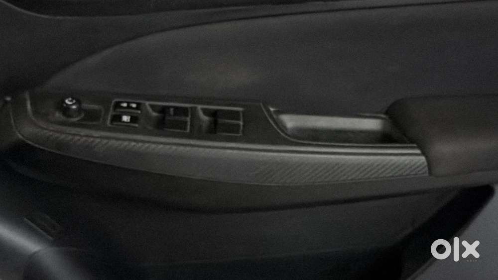 Maruti Suzuki Swift Vvt Vxi, 2023, Petrol